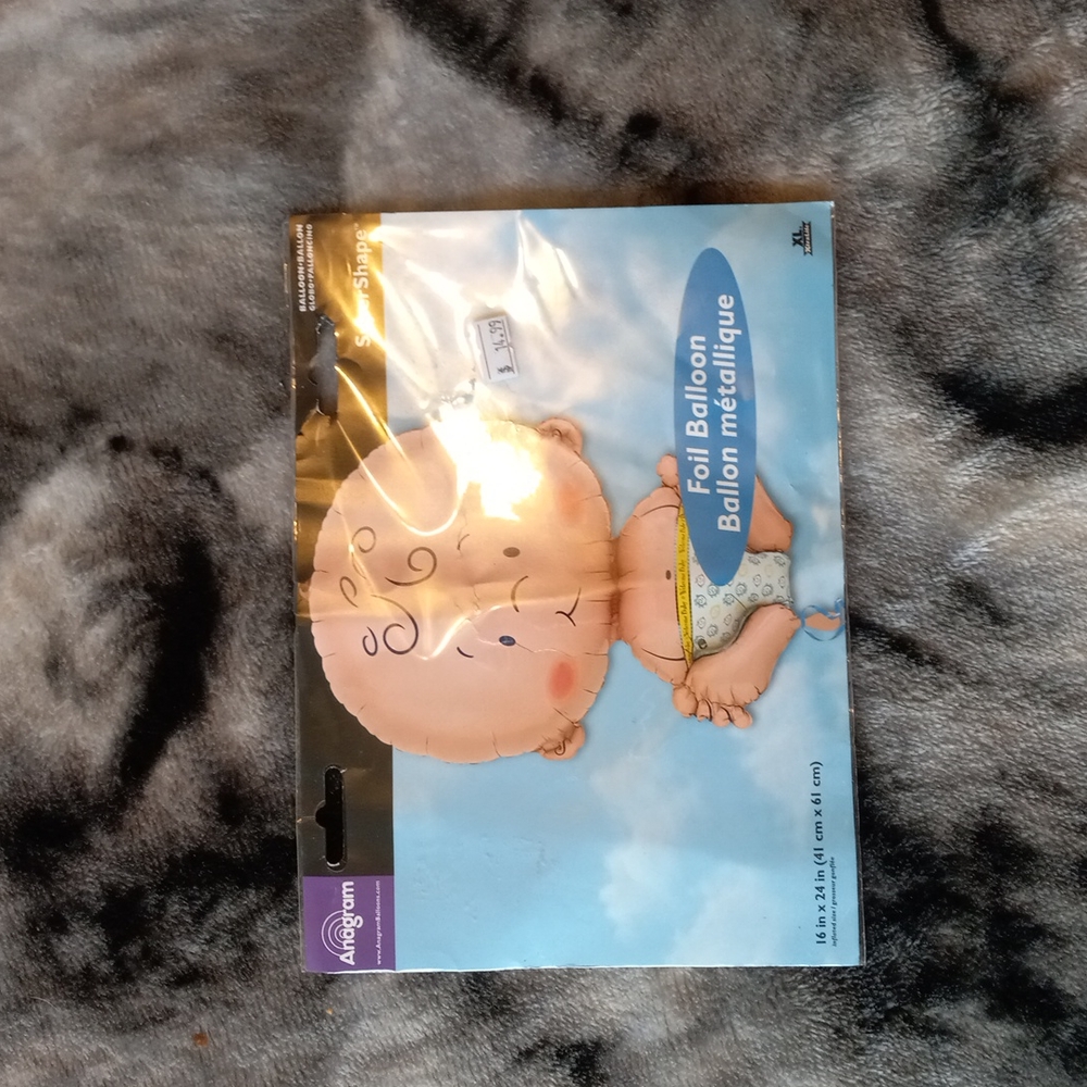 Baby foil balloon